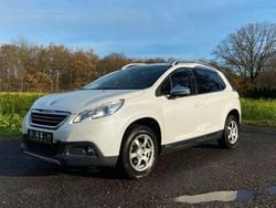 Weiß Gebraucht 2013 Peugeot 2008 Allure SUV | 4.490 € (Fairer Preis)