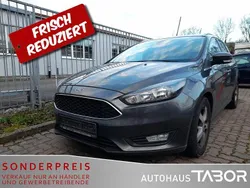 Grau Gebraucht 2016 Ford Focus Cool & Connect Limousine | 6.885 € (Guter Preis)