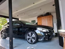 Schwarz Gebraucht 2017 Mercedes CLA180 Shooting Brake Kombi | 17.500 €