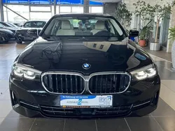 Schwarz schwarz ii Gebraucht 2021 BMW 520 Sport Line Limousine | 31.400 € (Guter Preis)