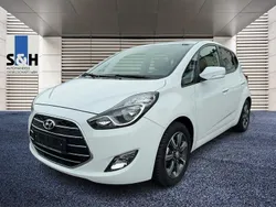 Weiß) (weiss Gebraucht 2017 Hyundai ix20 Van / Kleinbus | 14.990 € (Etwas zu teuer)