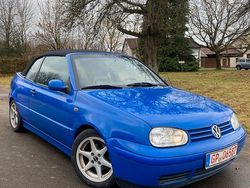 Blau Gebraucht 2001 VW Golf Cabriolet Conceptline Cabrio | 3.699 € (Etwas zu teuer)