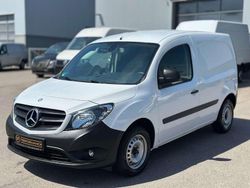 Weiß Gebraucht 2019 Mercedes Citan 109 Van / Kleinbus | 15.990 € (Etwas zu teuer)