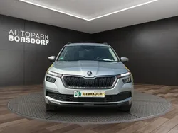 Silber Gebraucht 2023 Skoda Kamiq Tour SUV | 21.780 € (Fairer Preis)