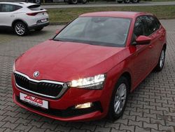 Rot Gebraucht 2024 Skoda Scala Selection Kleinwagen | 18.450 € (Guter Preis)