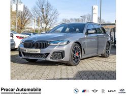Grau Gebraucht 2024 BMW 530 M Sport Kombi | 44.444 € (Etwas zu teuer)