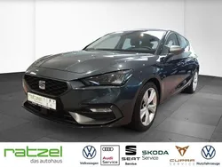 Silber Gebraucht 2022 Seat Leon FR Limousine | 22.749 € (Fairer Preis)