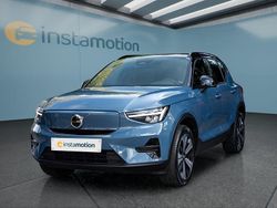 Blau Gebraucht 2022 Volvo XC40 SUV | 29.699 € (Fairer Preis)