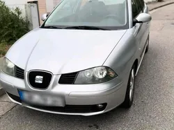 Silber Gebraucht 2004 Seat Ibiza Kleinwagen | 750 € (Fairer Preis)