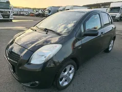 Schwarz Gebraucht 2007 Toyota Yaris Executive Limousine | 3.499 € (Etwas zu teuer)