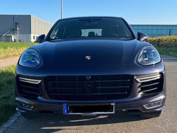Gebraucht 2016 Porsche Cayenne Turbo SUV | 56.800 € (Etwas zu teuer)