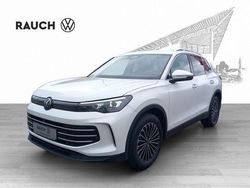 Weiß Gebraucht 2025 VW Tiguan Elegance SUV | 44.390 € (Teuer)