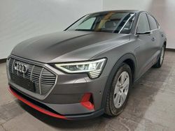 Brillantschwarz Gebraucht 2020 Audi e-tron Sportback Ambiente SUV | 21.940 € (Guter Preis)