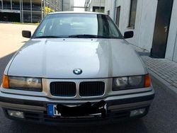 Beige Gebraucht 1996 BMW 316 Compact Kleinwagen | 2.100 € (Superpreis)