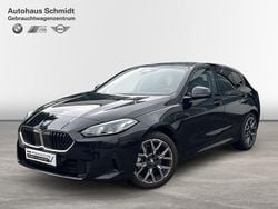 Saphirschwarz Gebraucht 2024 BMW 120 Sport Line Kleinwagen | 29.330 € (Superpreis)