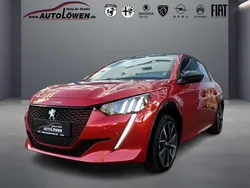 Rot Gebraucht 2021 Peugeot e-208 GT Kleinwagen | 15.730 € (Guter Preis)