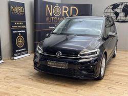 Deep black perleffek (metallic) Gebraucht 2023 VW Touran R-line Van / Kleinbus | 36.899 € (Fairer Preis)