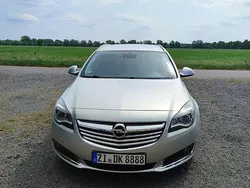Grau Gebraucht 2013 Opel Insignia Business Kombi | 10.200 € (Teuer)