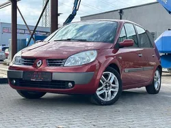 Rot Gebraucht 2006 Renault Scénic II Exception Van / Kleinbus | 2.950 € (Fairer Preis)