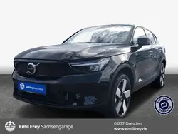 Crystal white pearl Gebraucht 2023 Volvo C40 Ultimate SUV | 49.900 €
