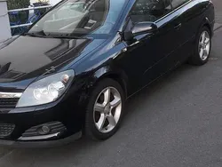Schwarz Gebraucht 2006 Opel Astra Cabriolet Cabrio | 3.500 € (Teuer)