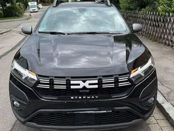 Schwarz Gebraucht 2022 Dacia Sandero Expression Kleinwagen | 12.500 € (Guter Preis)