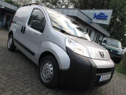 Silber metallic Gebraucht 2011 Peugeot Bipper Avantage Van / Kleinbus | 6.487 €