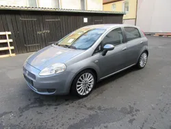 Silber Gebraucht 2009 Fiat Punto Kleinwagen | 3.850 € (Teuer)