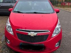 Rot Gebraucht 2010 Chevrolet Spark LS Kleinwagen | 1.399 € (Superpreis)