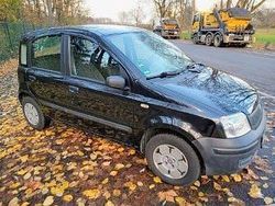 Schwarz Gebraucht 2004 Fiat Panda Kleinwagen | 2.399 € (Teuer)
