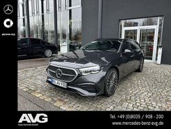 Grau Gebraucht 2025 Mercedes E220 AMG Limousine | 64.700 €