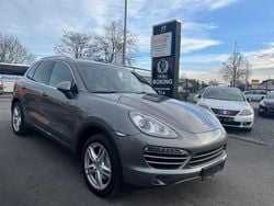 Grau Gebraucht 2012 Porsche Cayenne SUV | 18.600 € (Superpreis)