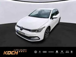 Weiß Gebraucht 2021 VW Golf VIII Active Limousine | 23.490 € (Fairer Preis)