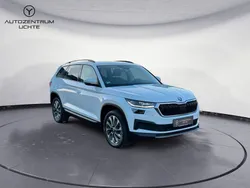 Weiß Gebraucht 2021 Skoda Kodiaq Clever SUV | 26.399 € (Fairer Preis)