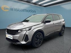 Grau Gebraucht 2022 Peugeot 5008 SUV | 33.799 € (Etwas zu teuer)