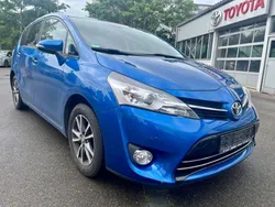 Blau Gebraucht 2014 Toyota Verso Skyview Edition Van / Kleinbus | 8.800 € (Fairer Preis)