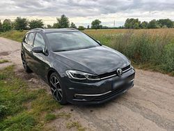 Grau Gebraucht 2020 VW Golf VII Highline Kombi | 16.399 € (Guter Preis)
