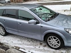 Grau Gebraucht 2005 Opel Astra Kombi | 2.100 € (Fairer Preis)