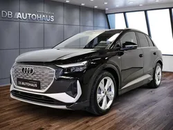 Schwarz Gebraucht 2023 Audi Q4 e-tron S-Line SUV | 39.780 € (Guter Preis)