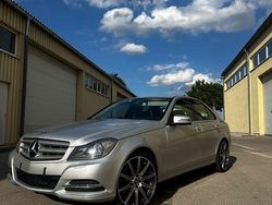 Silber Gebraucht 2011 Mercedes 350 Limousine | 15.799 €