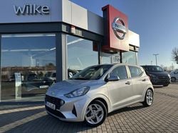 Silber Gebraucht 2020 Hyundai i10 Trend Kleinwagen | 12.900 € (Superpreis)
