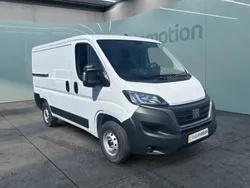 Weiß Gebraucht 2023 Fiat Ducato Van | 32.140 € (Fairer Preis)