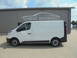 Weiß Gebraucht 2018 Renault Trafic Komfort Van | 7.999 € (Etwas zu teuer)