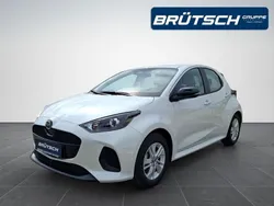 Northern white pearl metallic Neu 2025 Mazda 2 Center-Line Limousine | 24.990 € (Fairer Preis)