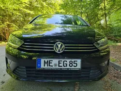 Schwarz Gebraucht 2016 VW Golf Sportsvan Comfortline Van / Kleinbus | 10.900 € (Fairer Preis)
