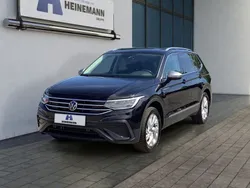 Deep black perleffekt Gebraucht 2024 VW Tiguan Allspace Life SUV | 36.950 € (Fairer Preis)