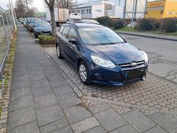 Blau Gebraucht 2012 Ford Focus Kombi | 4.200 € (Fairer Preis)