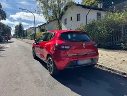 Rot Gebraucht 2017 Renault Clio IV Kleinwagen | 8.500 € (Fairer Preis)
