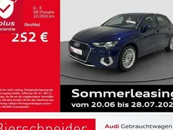 Blau Gebraucht 2024 Audi A3 Sportback Advanced Limousine | 27.989 € (Superpreis)