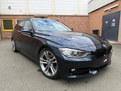 Blau Gebraucht 2012 BMW 330 Kombi | 17.000 € (Teuer)